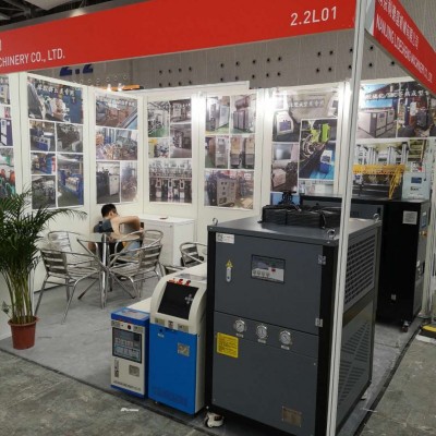 南京冷水機，南京風式冷水機，南京