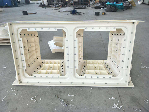  階梯式生態護坡模具