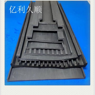 供應(yīng) 耐老化卡箍包邊硅膠條 彩色防