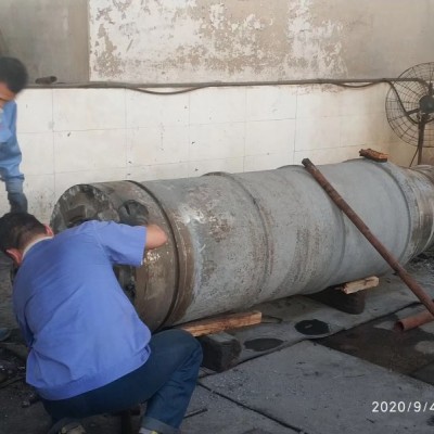 污水處理設(shè)備臥螺離心機(jī)整機(jī)維修